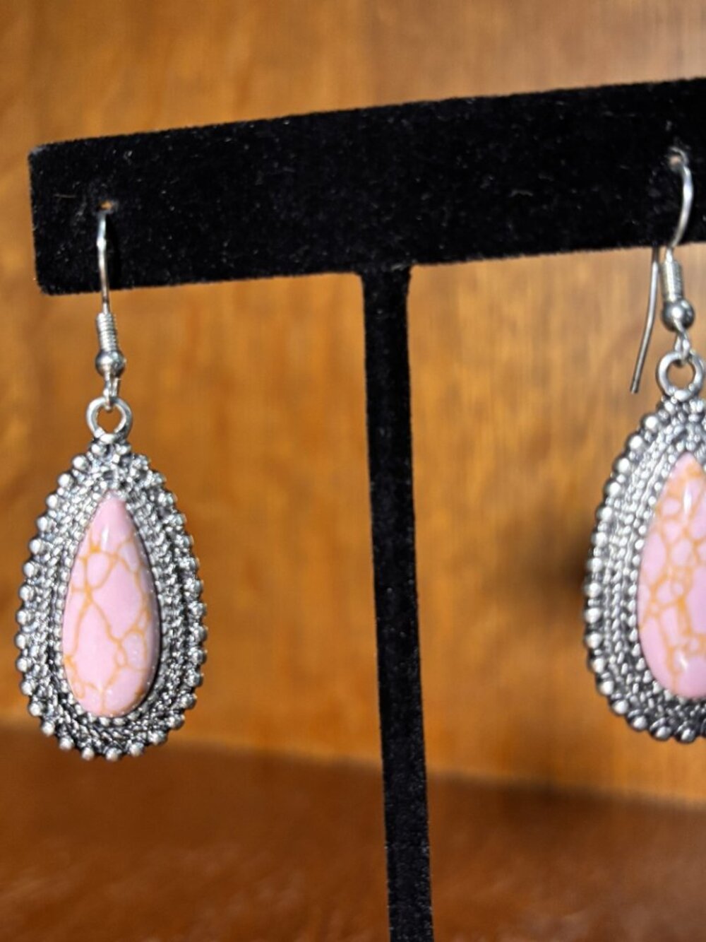 Pink Teardrop Stone Look Dangle Earrings Silver Tone Boho NWOT